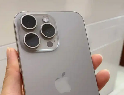 卧龙iPhone15序列号查询分享如何查找苹果15手机序列号的位置